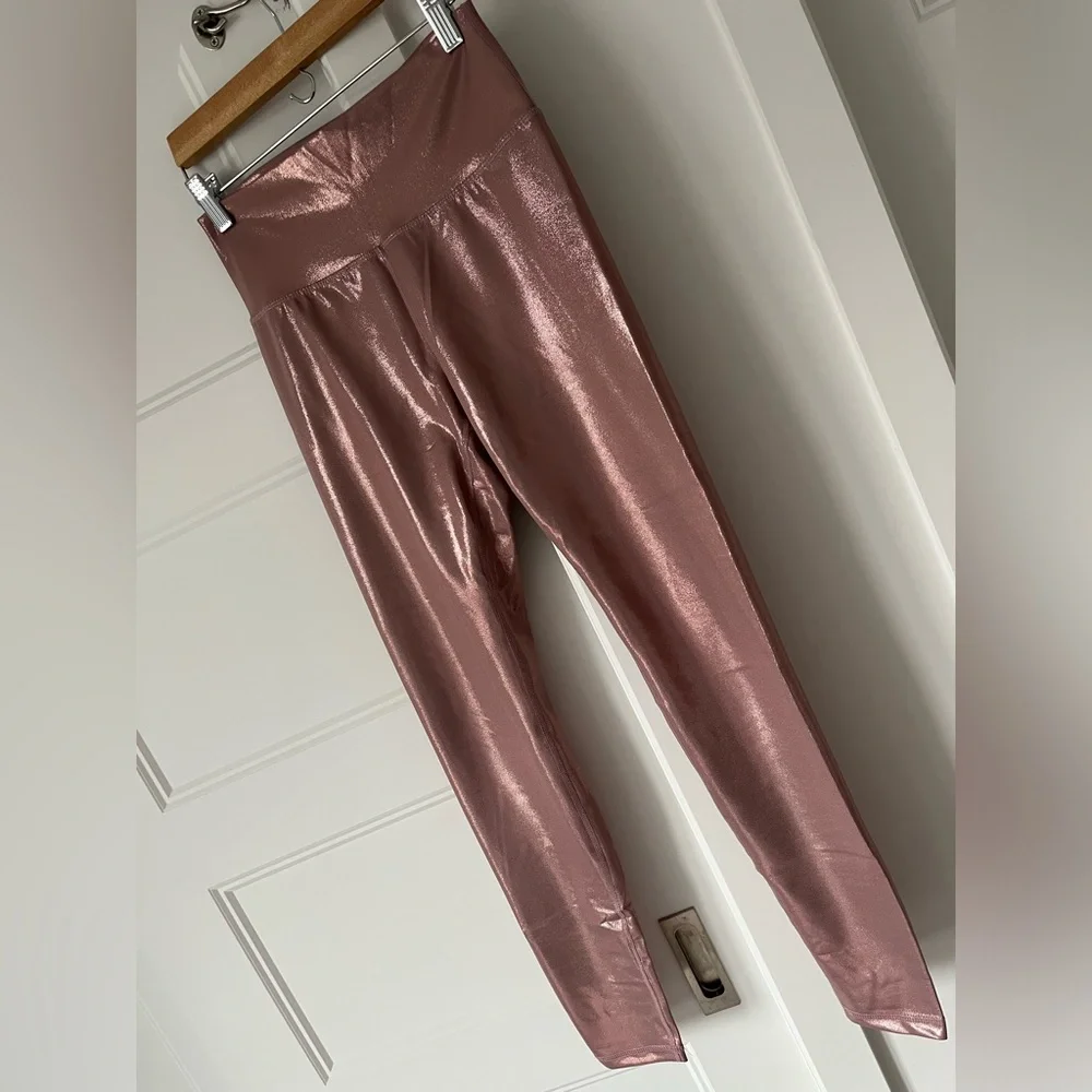 BELOFORTE & JED NORTH
PRE-OWNED | SET Bra & Capri Pants
NWOT Sparkly Leggings - Picture 7 of 13